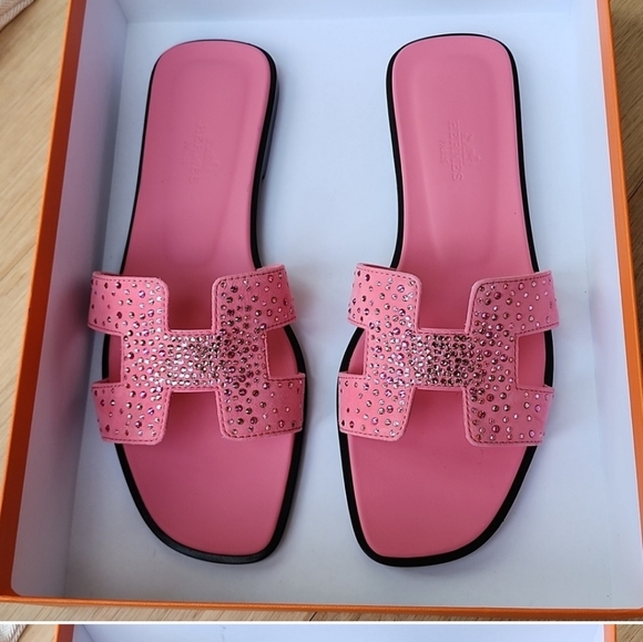 New in Box, Hermès Oran Sandals inRose Jaipur Suede with Rhinestones sz37.5 - Picture 4 of 9